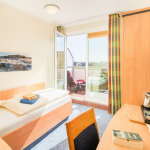 Hotel Strandburg: Einzelzimmer mit Balkon