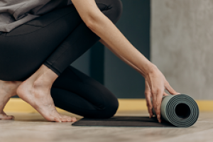 26-B-262 | Kreativität und Achtsamkeit im Berufsalltag durch Yoga und Stimmarbeit